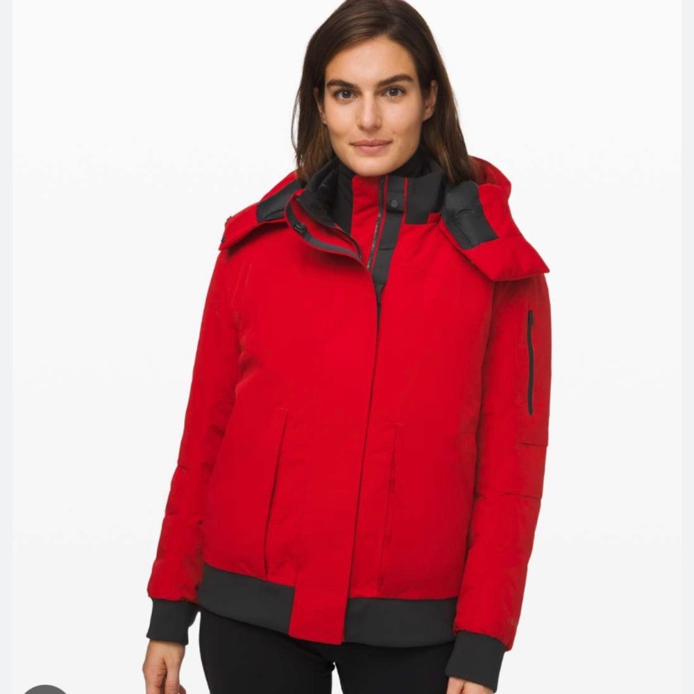 Lululemon winter warrior bomber size 2 red